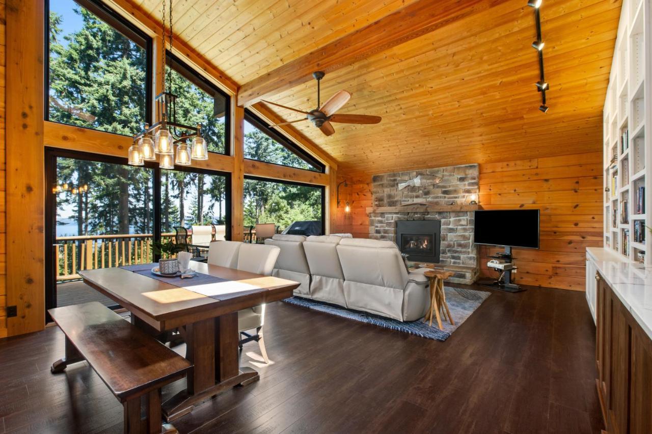 Oyster House Villa Coupeville Exterior photo
